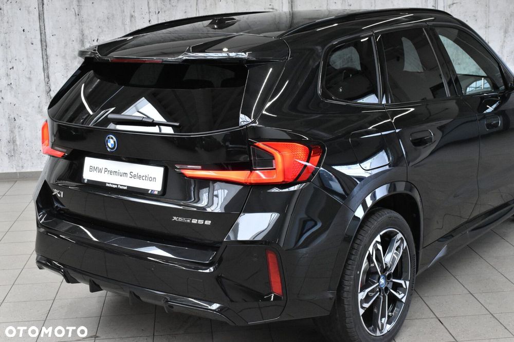 BMW X1 - 26