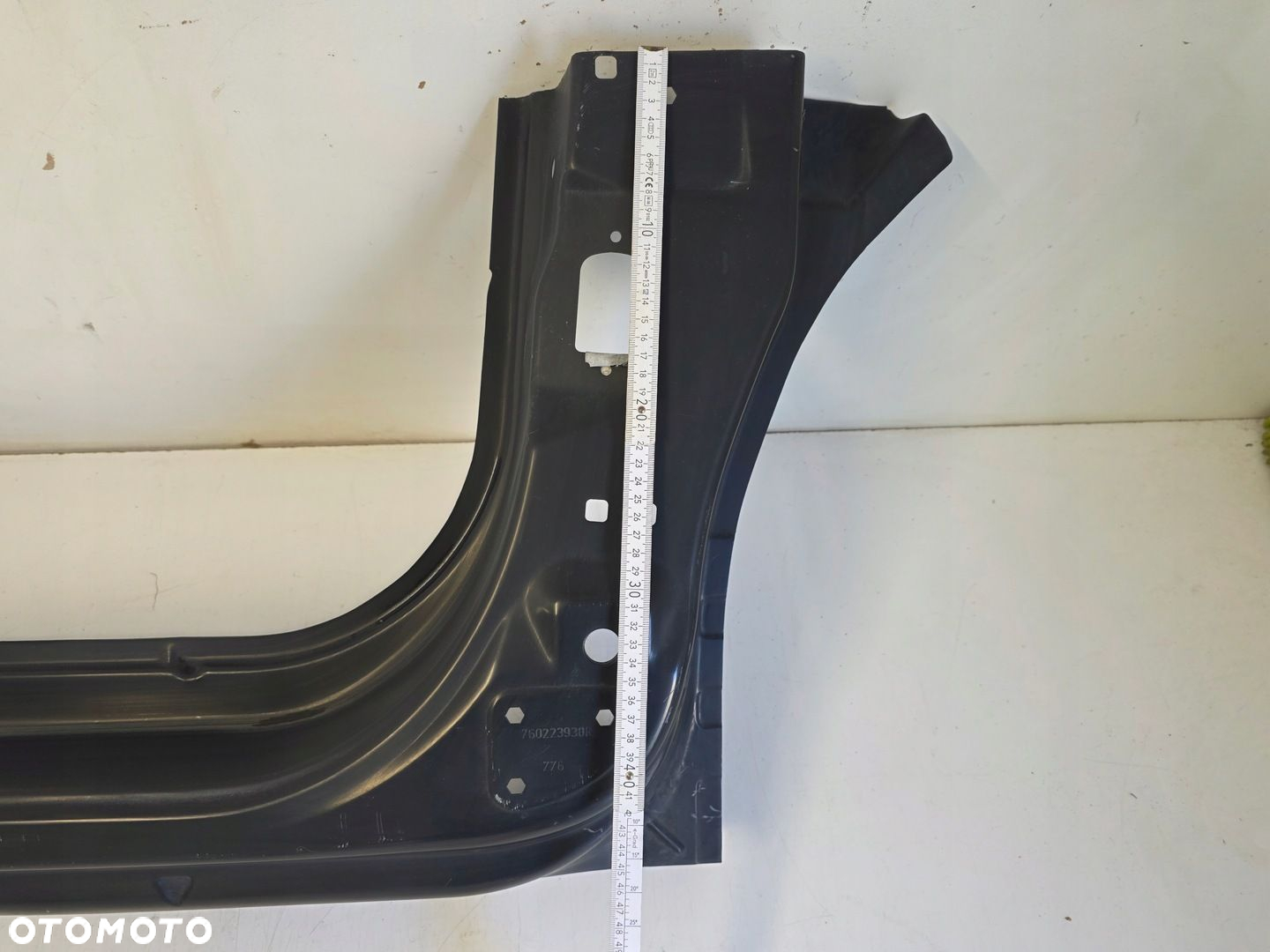 Próg prawy przód poszycie RENAULT Captur I 1 13- 760223930R - 3