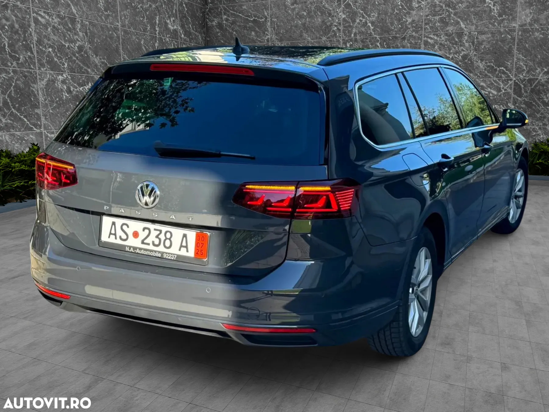 Volkswagen Passat 2.0 TDI (BlueMotion Technology) DSG Highline - 5