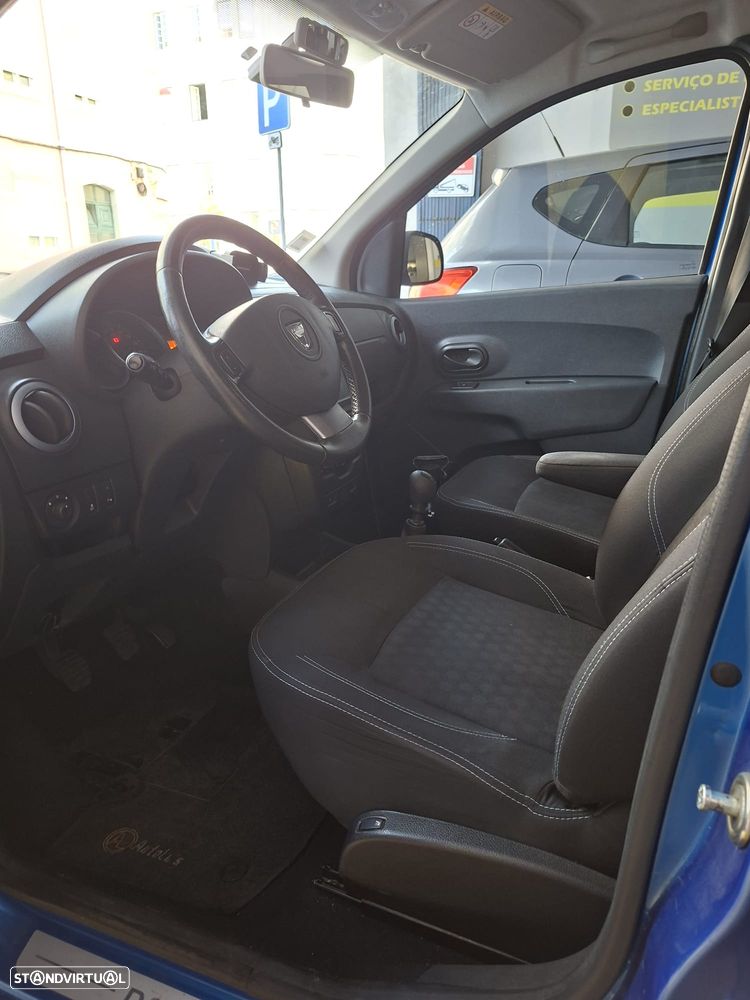 Dacia Lodgy dCi 110 Stepway - 9