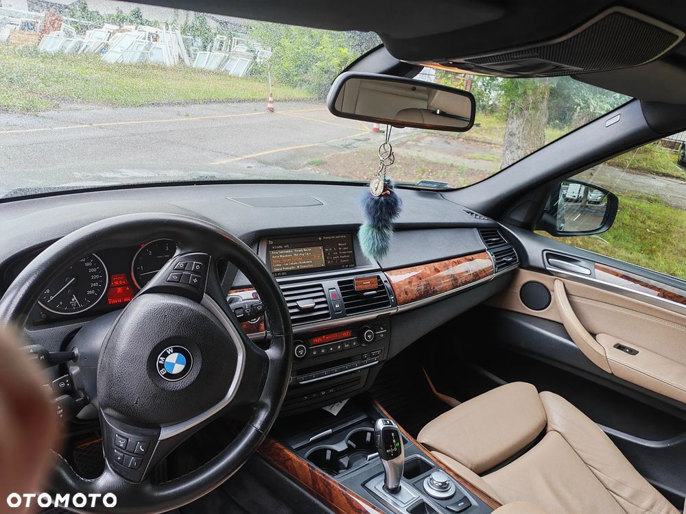 BMW X5 - 11