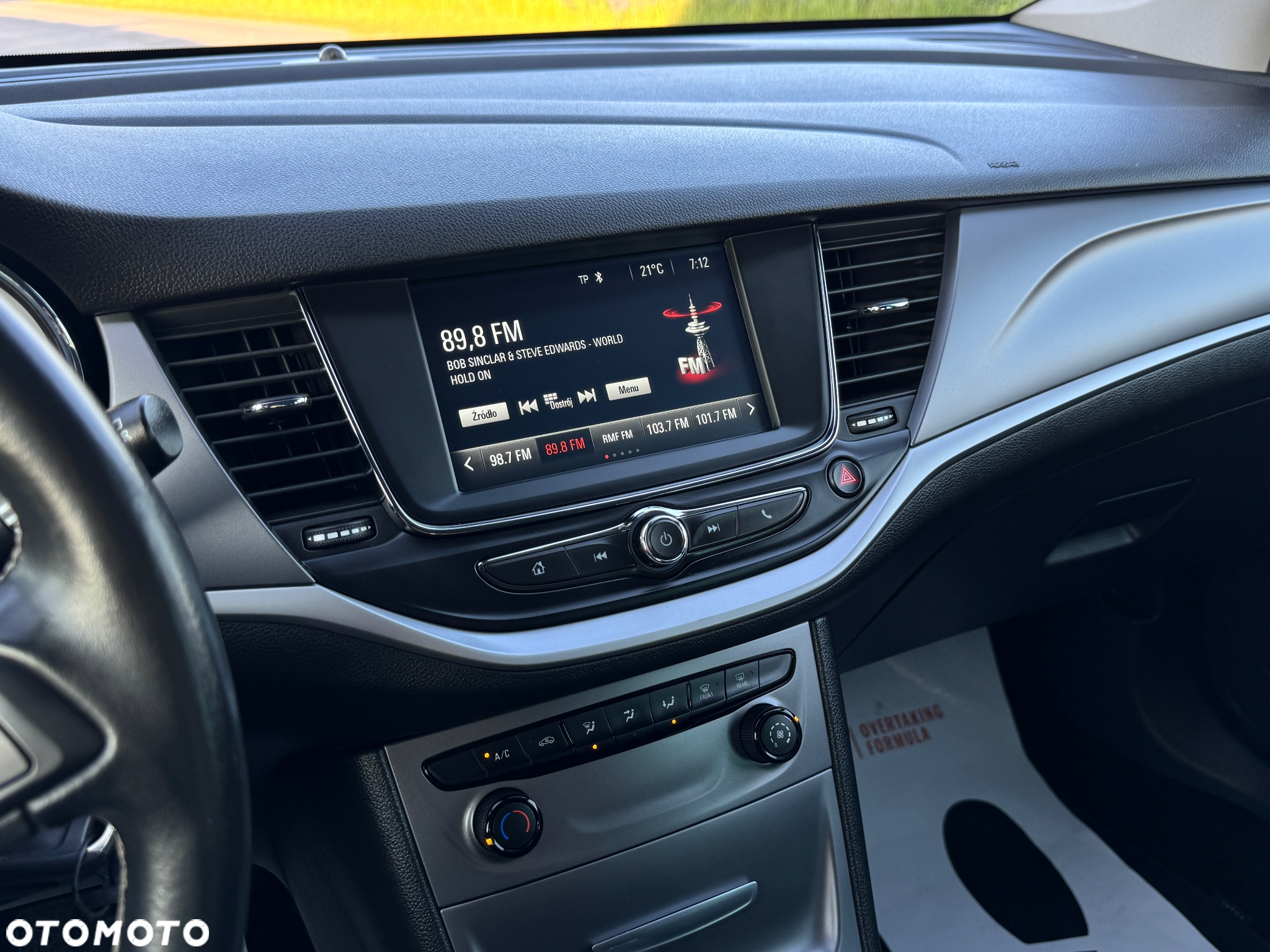 Opel Astra 1.6 D (CDTI) Edition - 12