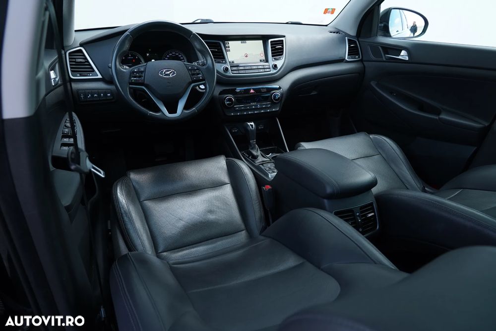 Hyundai Tucson 2.0 CRDI 4WD Automatik Advantage - 9