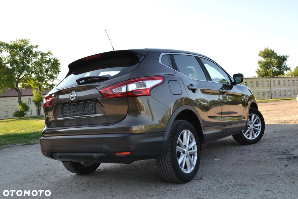 Nissan Qashqai 1.2 DIG-T Tekna EU6 - 7