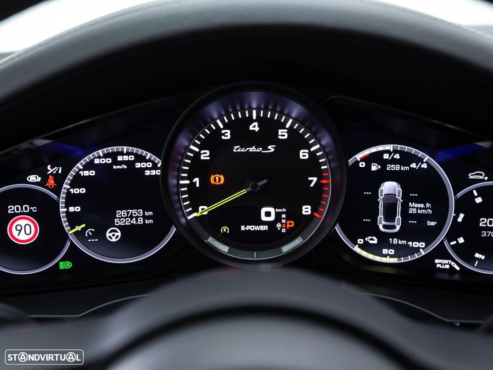 Porsche Cayenne Coupé Turbo S E-Hybrid - 34