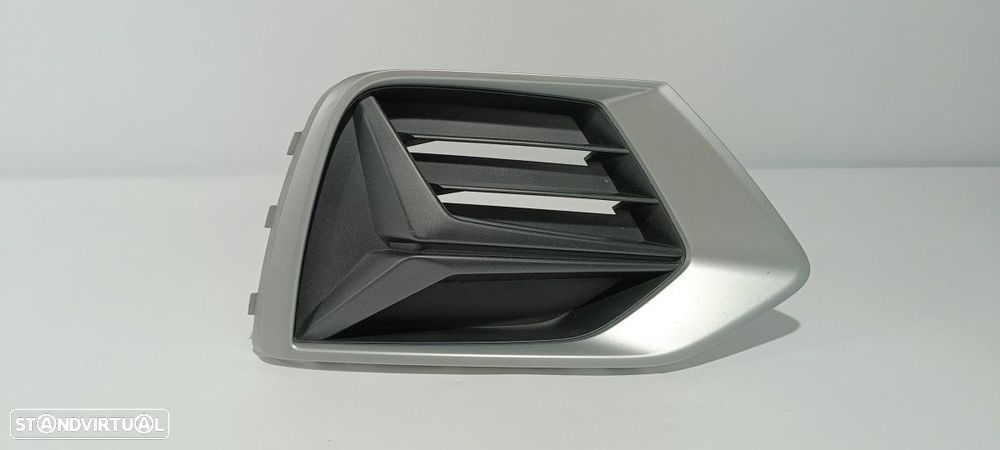 TRIM DO FAROL DE NEVOEIRO AUDI Q3 - 1