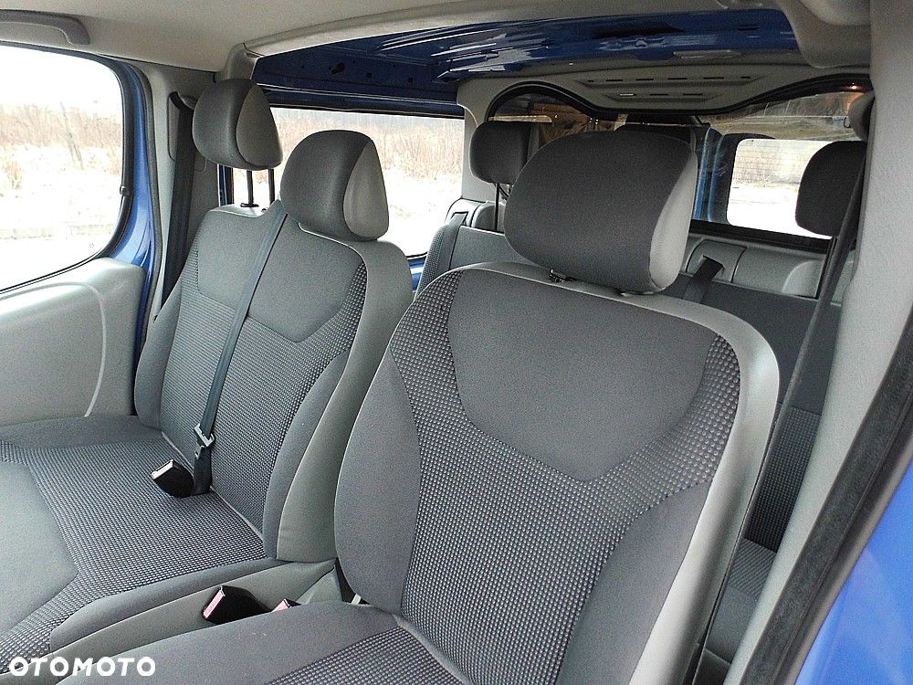 Opel Vivaro - 8