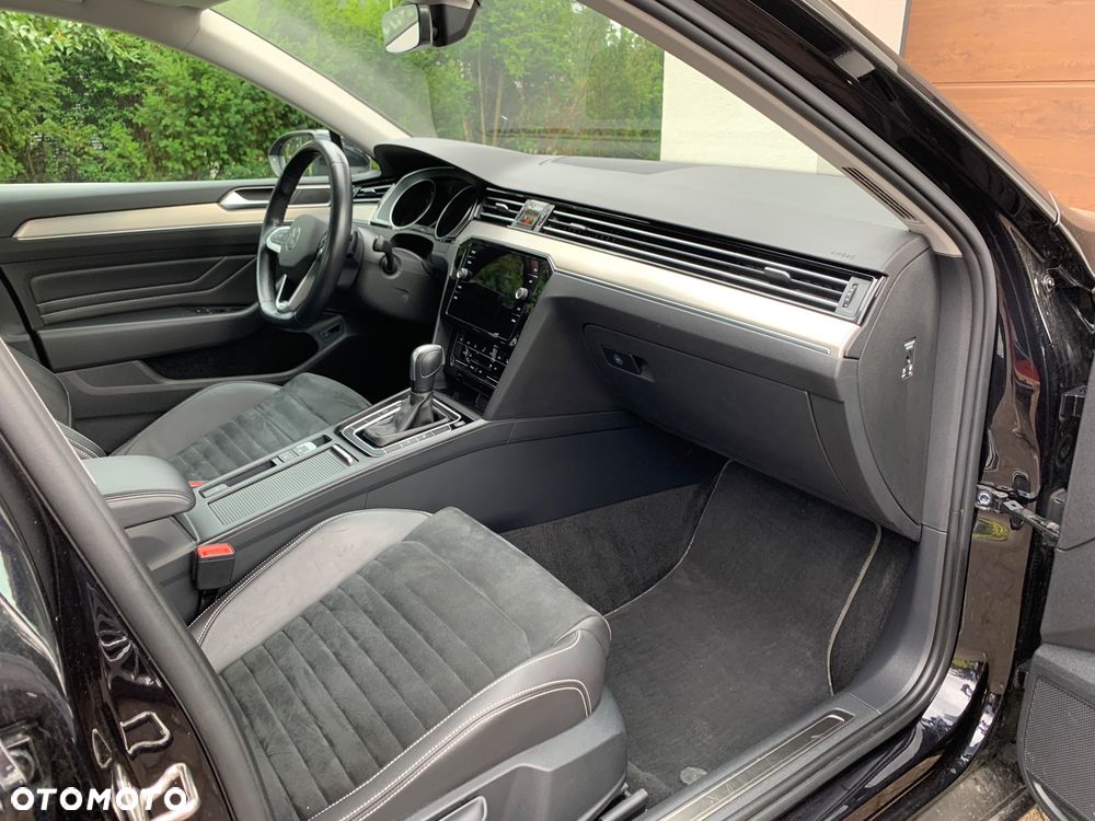 Volkswagen Passat 1.5 TSI EVO Elegance DSG - 29
