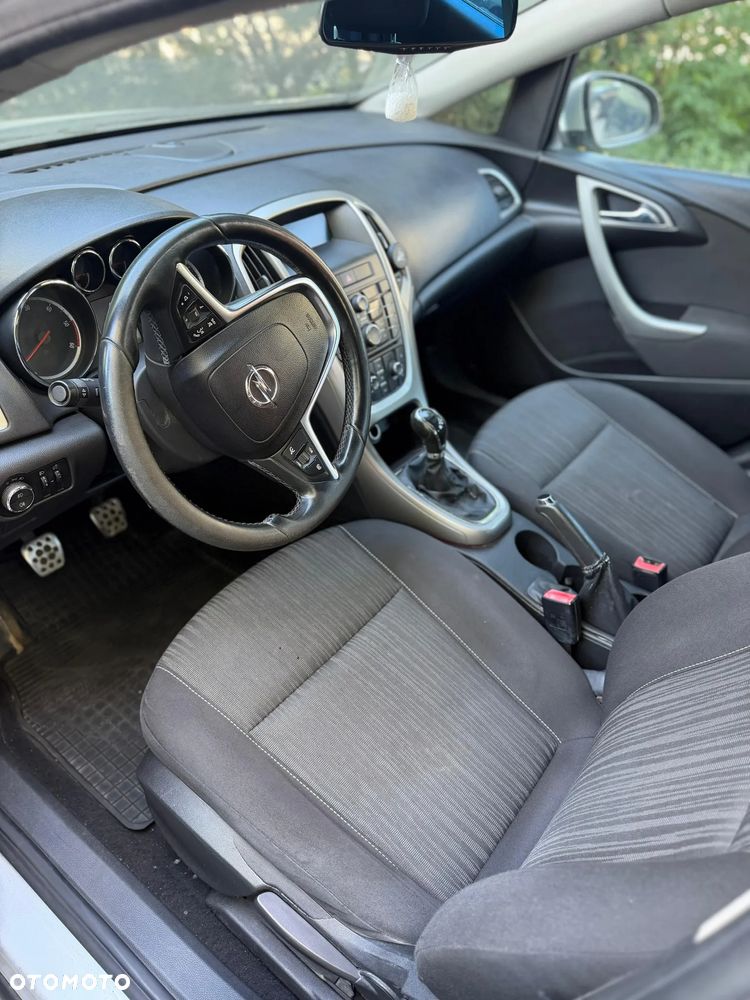 Opel Astra 1.7 CDTI - 8