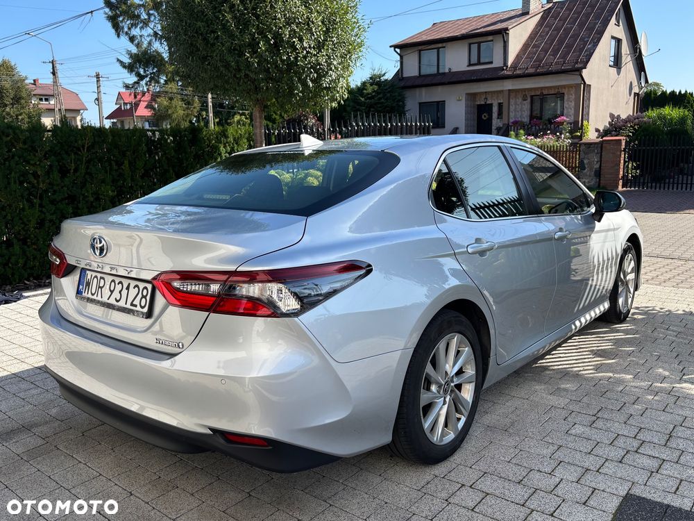 Toyota Camry 2.5 Hybrid Comfort CVT - 13