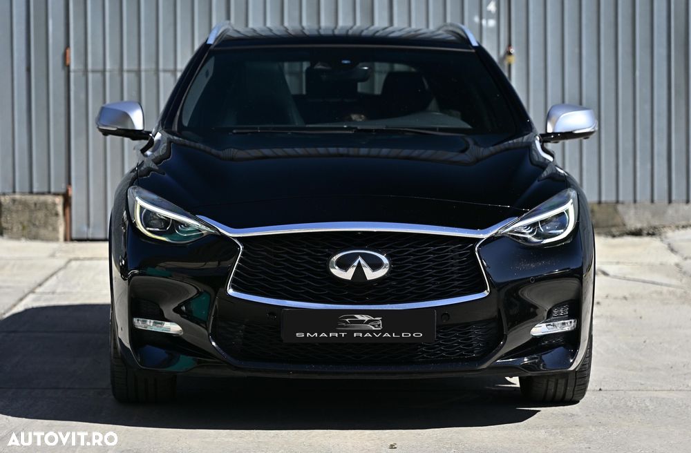Infiniti Q30 2.2d DCT AWD City Black Edition - 3