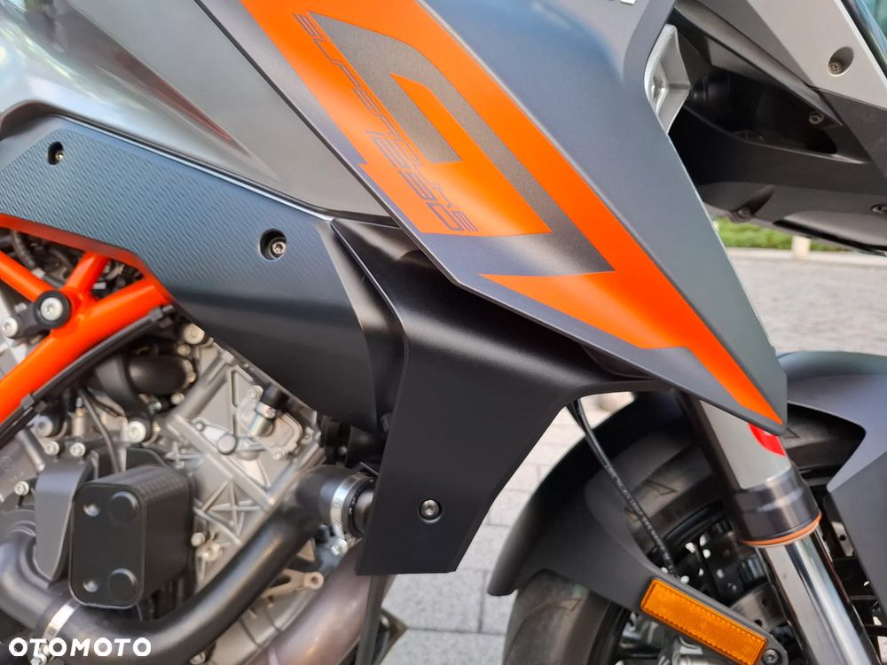 KTM Super Duke - 32