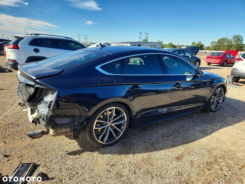 Audi A5 Sportback 45 TFSI quattro S tronic S line - 4
