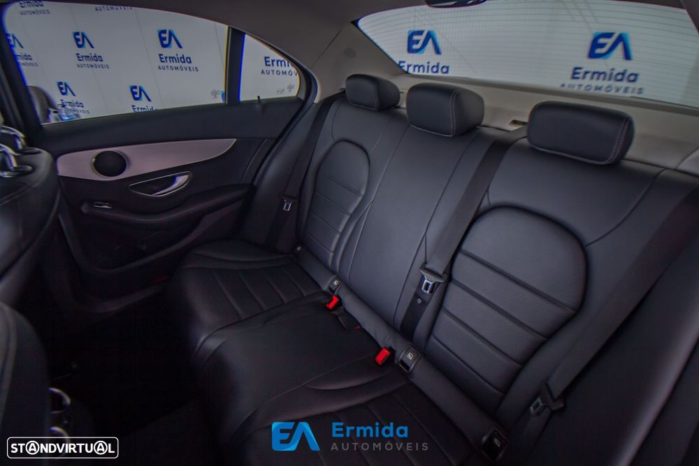 Mercedes-Benz C 350 - 27