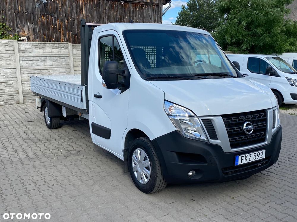Nissan NV400 - 29