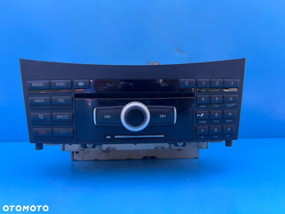 RADIO CD MERCEDES W212 A2129068800 - 1