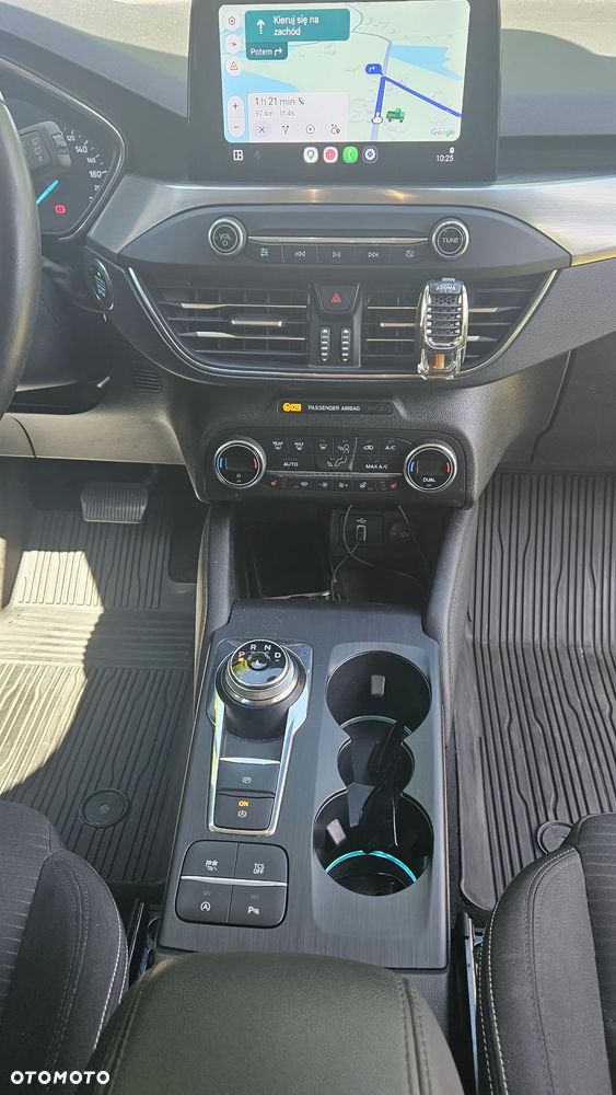 Ford Focus 1.5 EcoBoost Titanium - 9