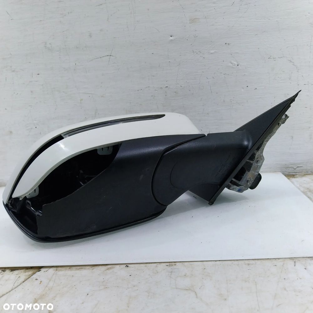 BMW G20 G21 LUSTERKO PRAWE 6 Pin A300 300 EUROPA - 3