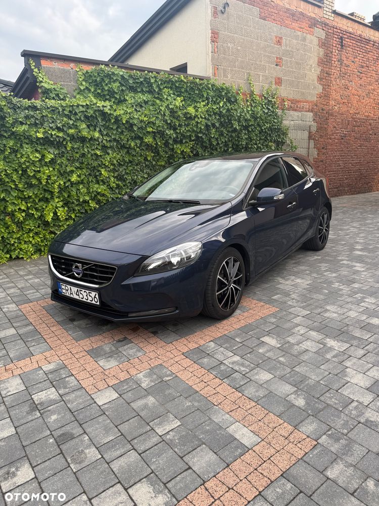 Volvo V40 - 1