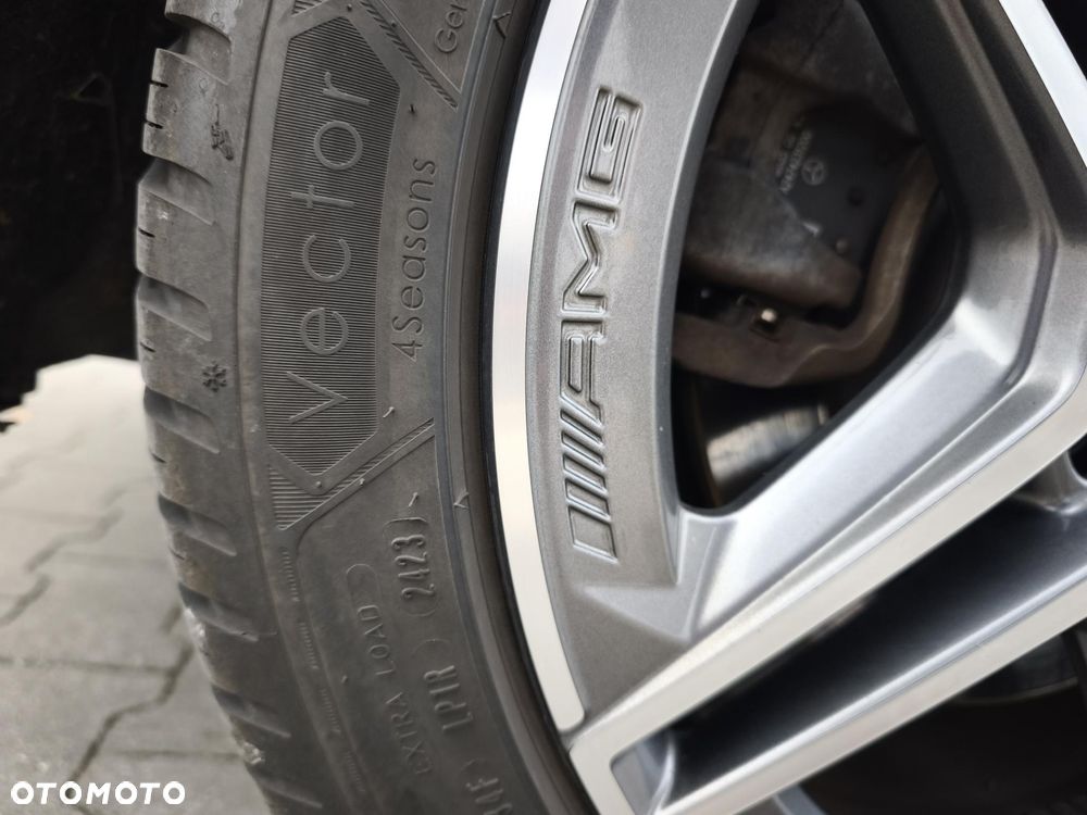 Mercedes-Benz Klasa A 250 E AMG Line 8G-DCT - 28