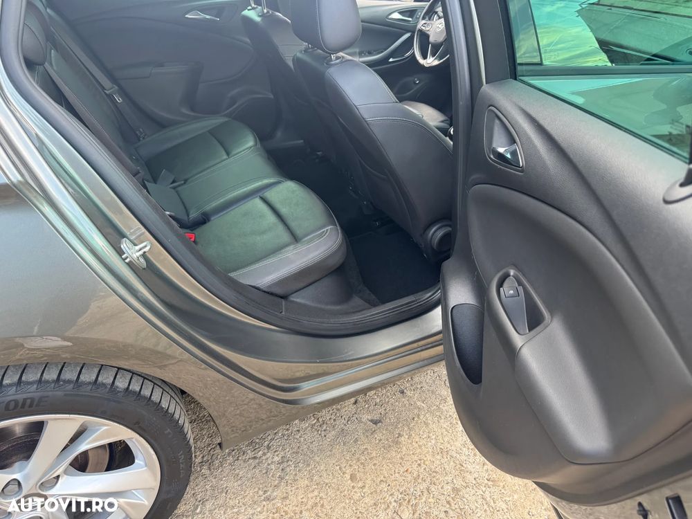 Opel Astra 1.6 D (CDTI) Start/Stop Sports Tourer Innovation - 22