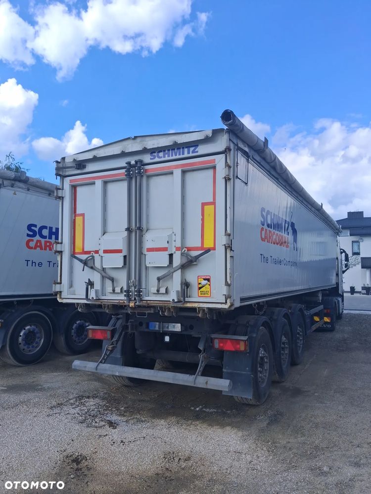 Schmitz Cargobull - 3