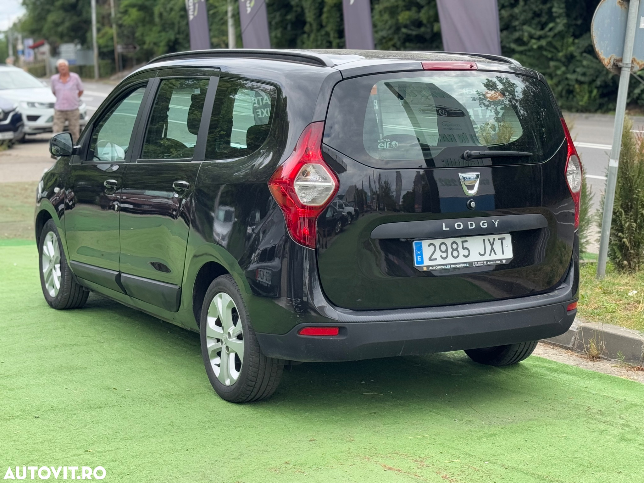 Dacia Lodgy 1.6 SCe Ambiance - 11