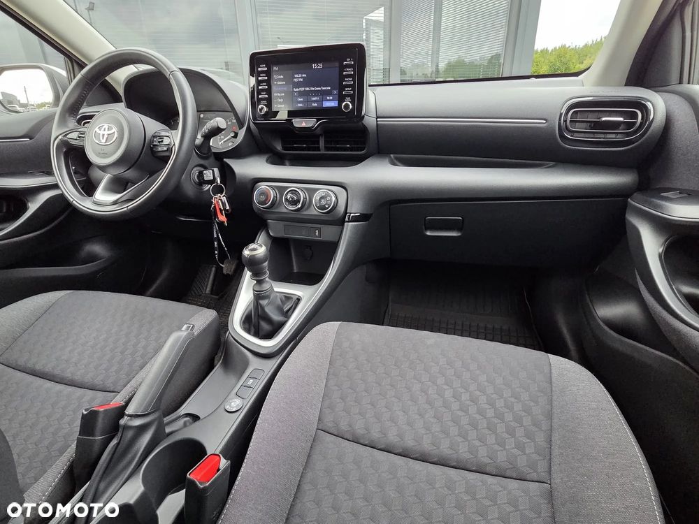 Toyota Yaris 1.5 Comfort - 37