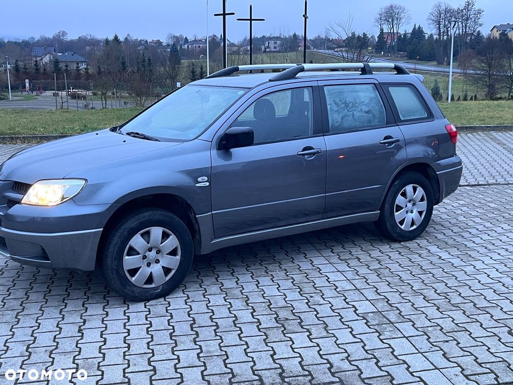 Mitsubishi Outlander 2.0 Comfort - 4