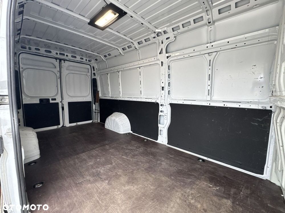 Toyota PROACE MAX - 16