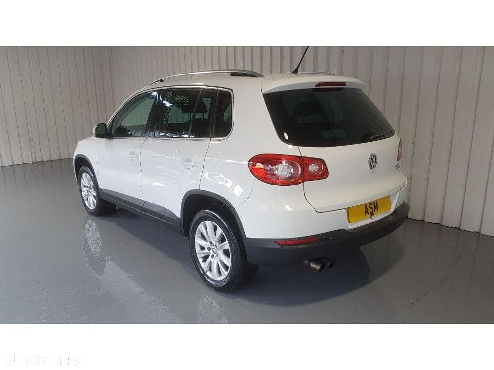 Cutie viteze manuala Volkswagen Tiguan 2011 SUV 2.0 TDI - 7