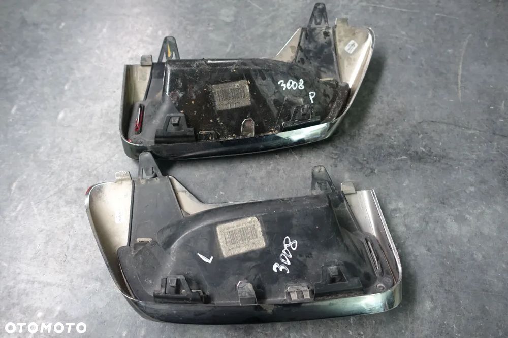 KRATKA ZDERZAKA LEWY PRAWY TYŁ PEUGEOT 3008 II - 8
