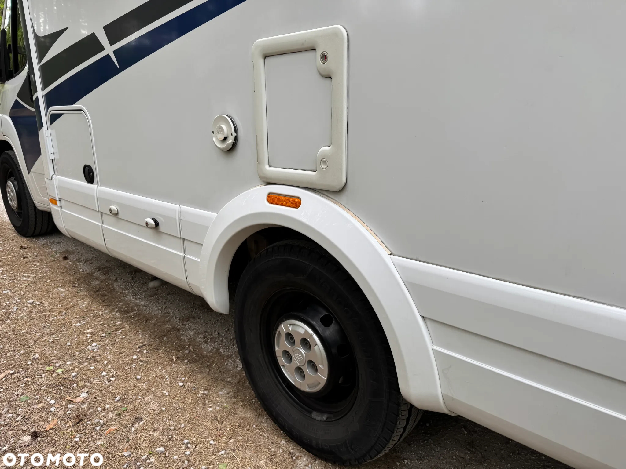 KNAUS Live Traveller - 10