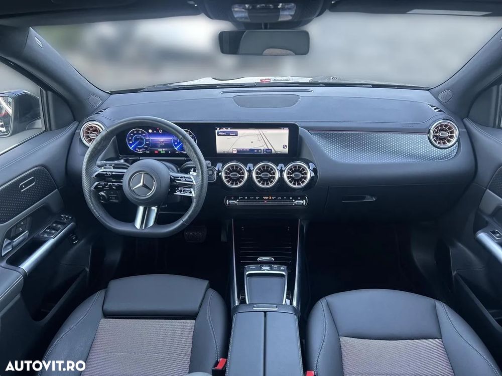 Mercedes-Benz EQA 250+ - 12