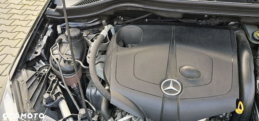 Mercedes-Benz Klasa B 180 d BlueEFFICIENCY Edition Style - 35