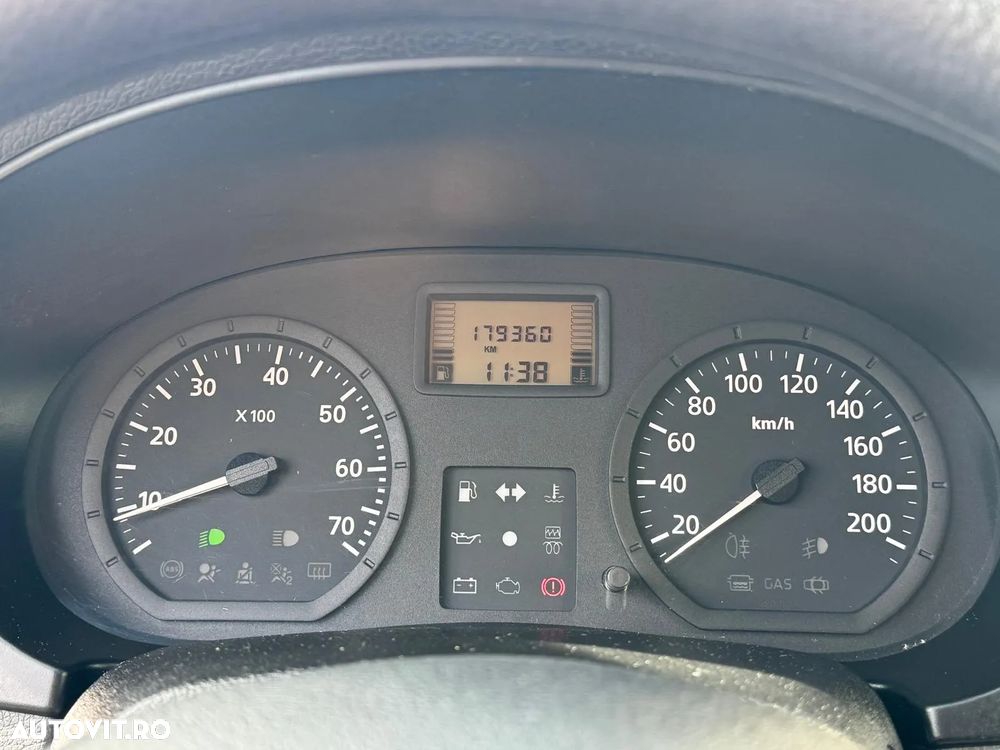 Dacia Logan MCV 1.6 MPI Ambiance - 10