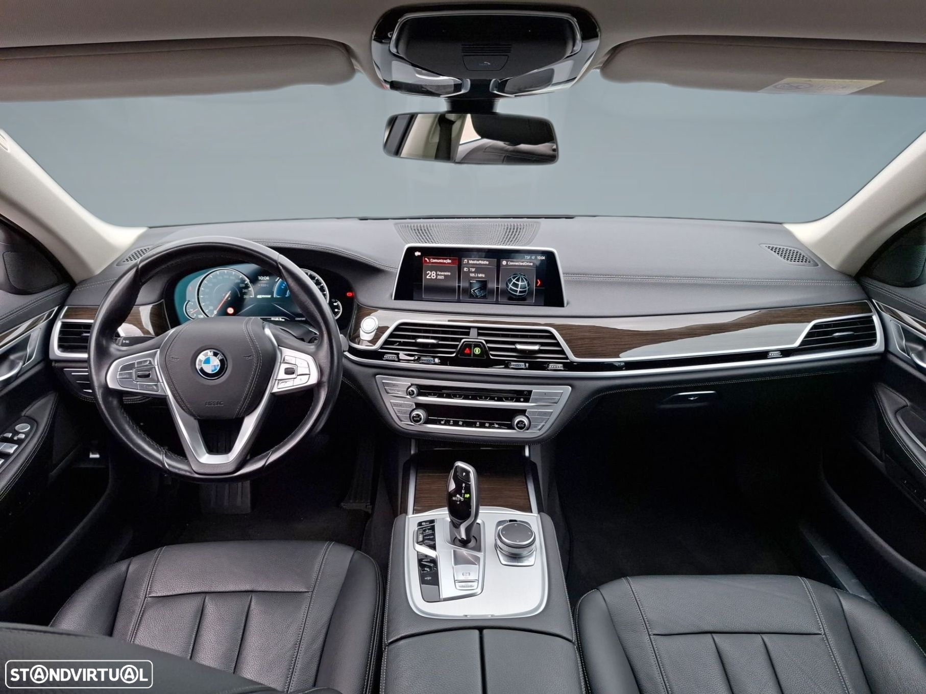BMW 740 e iPerformance - 12