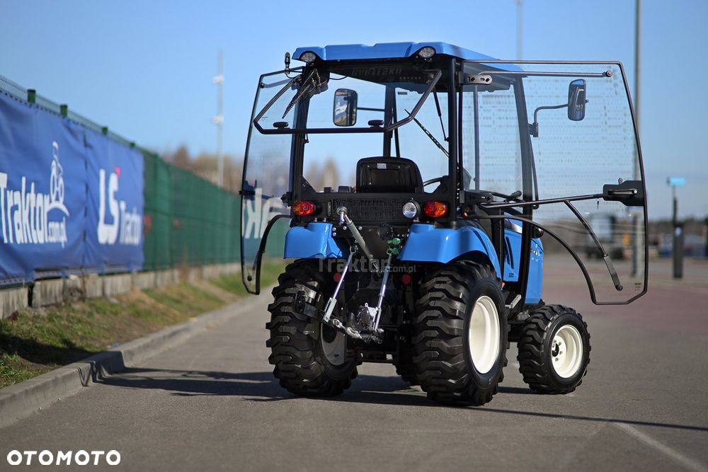 LS Traktor XJ25 - 7