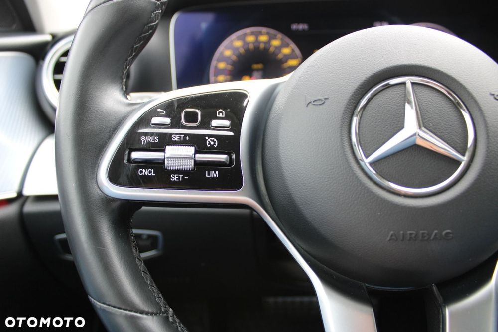 Mercedes-Benz Klasa E - 30