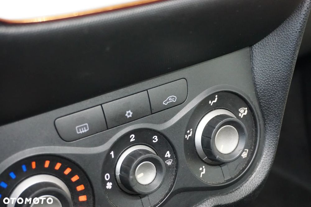 Alfa Romeo Mito 1.4 8V - 27