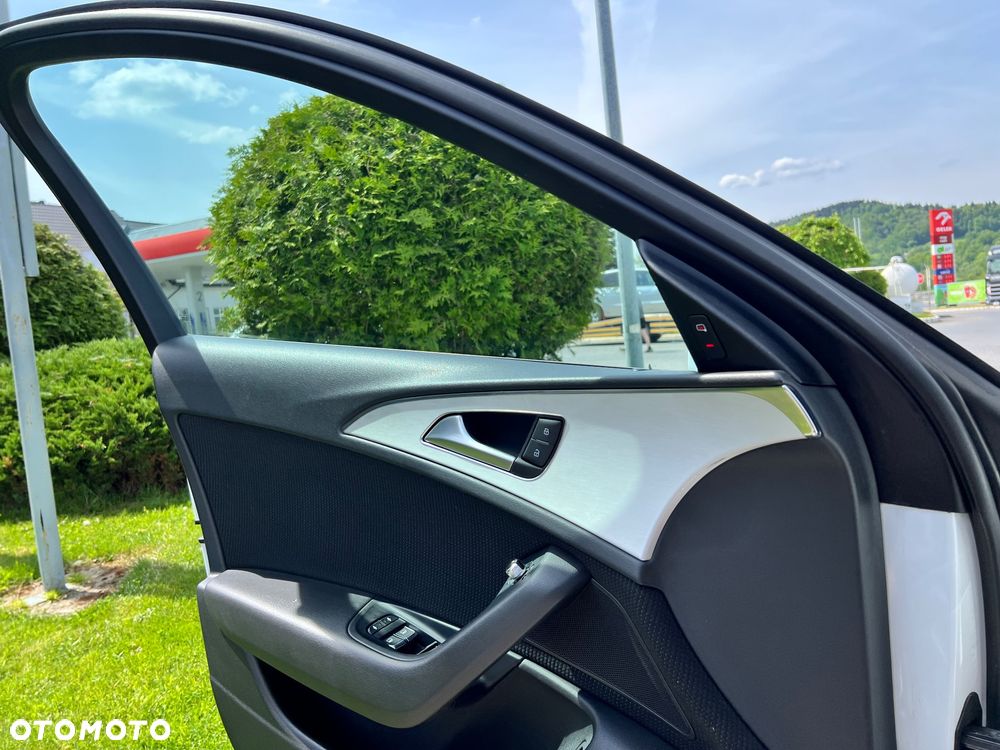 Audi A6 Avant 3.0 TDI DPF quattro S tronic sport selection - 12