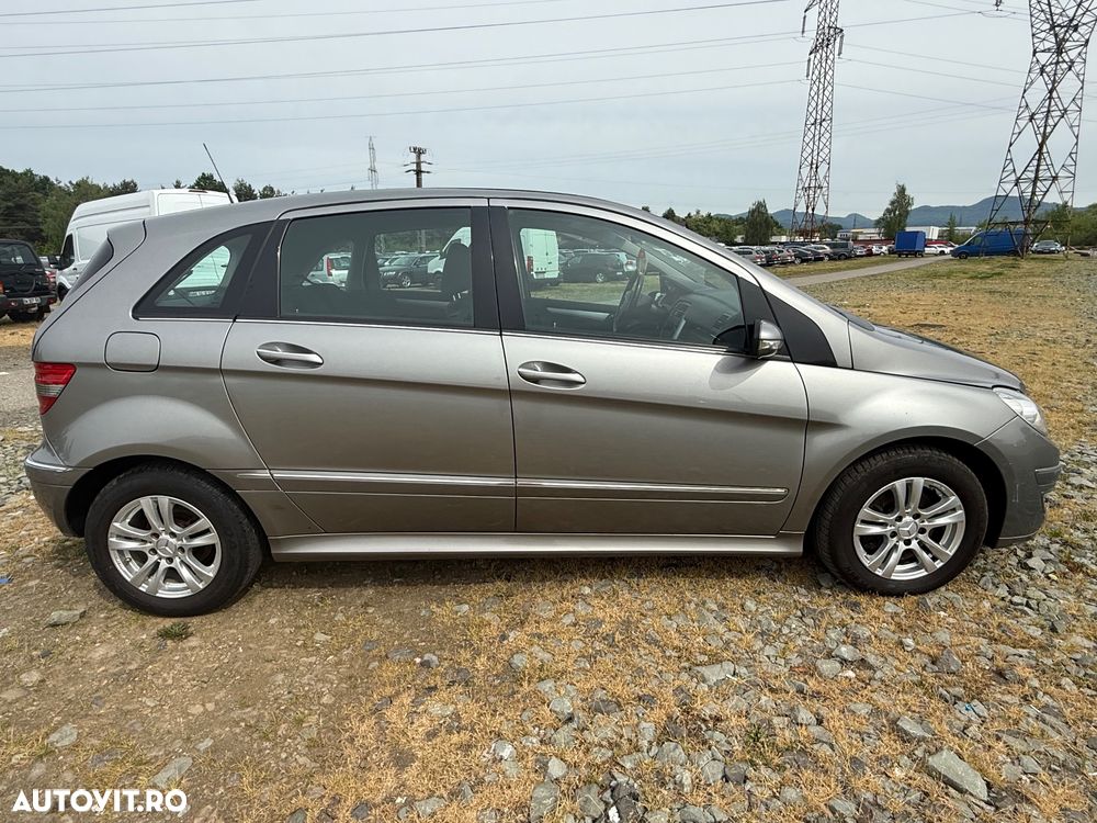 Mercedes-Benz B 180 CDI - 4