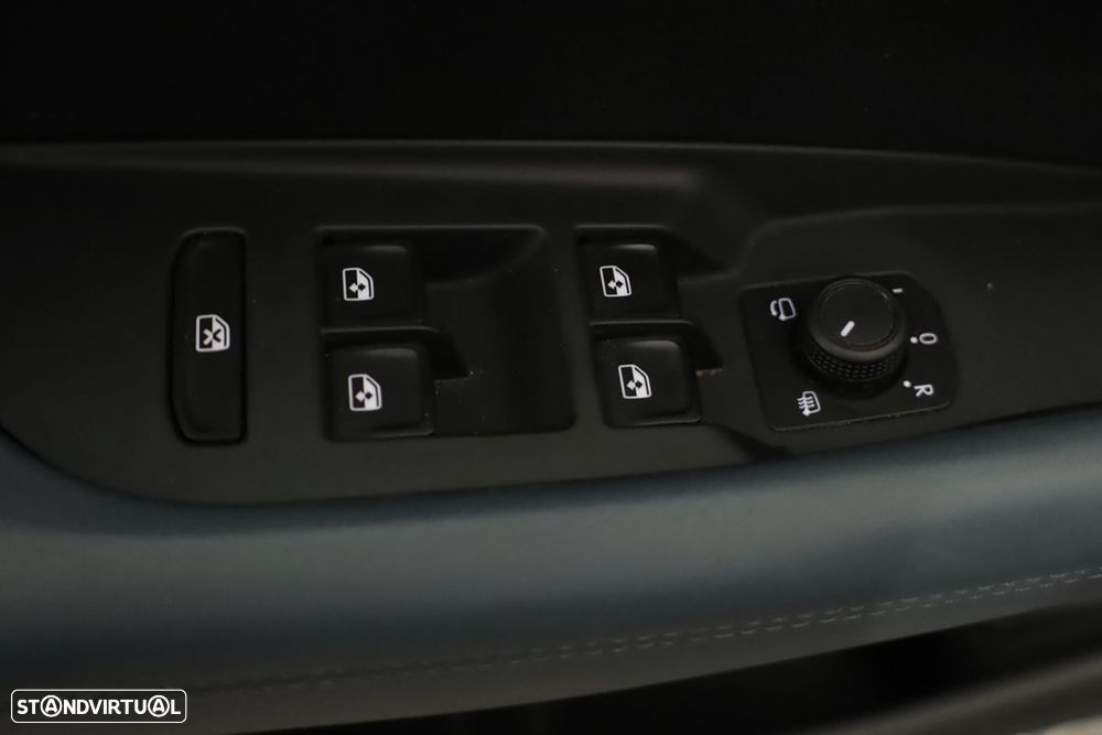 Cupra Terramar 1.5 e-Hybrid DSG - 18