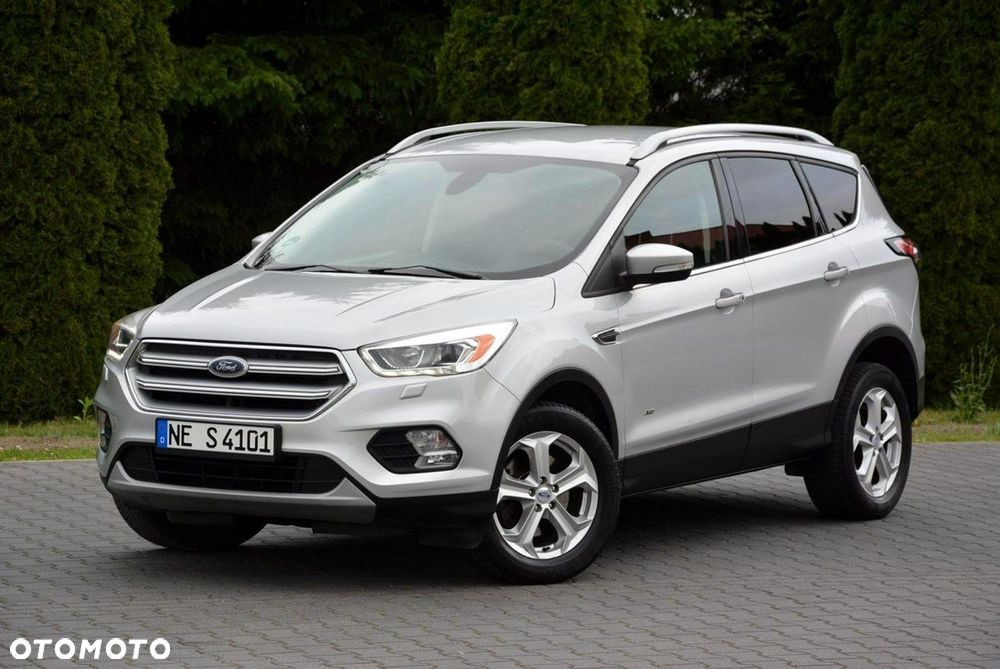 Ford Kuga 2.0 TDCi 4x4 Titanium - 2