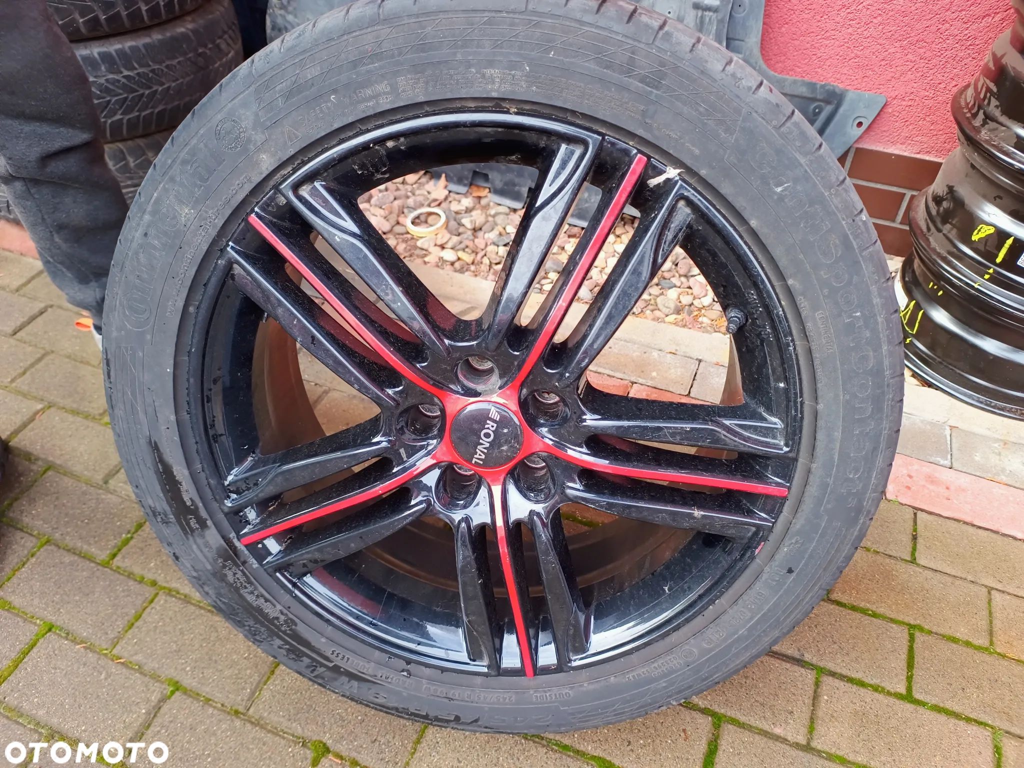 Tucson Felga z oponą 7.57x19H2 ET 40 57R9755 Ronal Continental 245/45/19W 2019r - 1