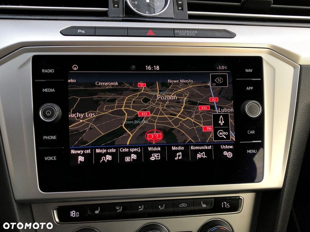 Volkswagen Passat - 15