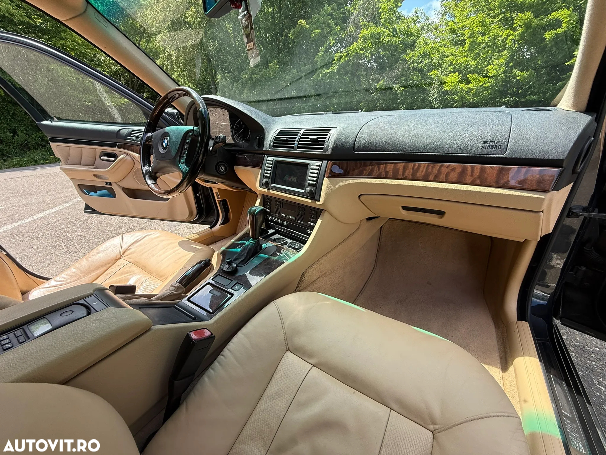 BMW Seria 5 535iA - 11