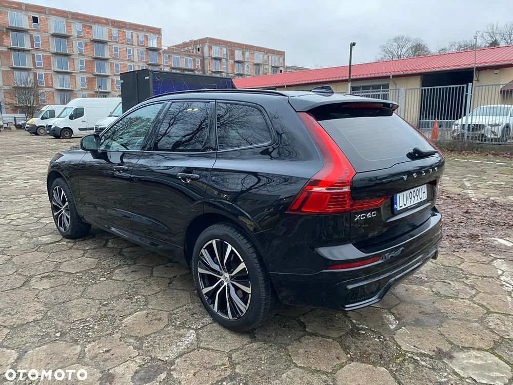 Volvo XC 60 B4 D Ultimate Dark - 3