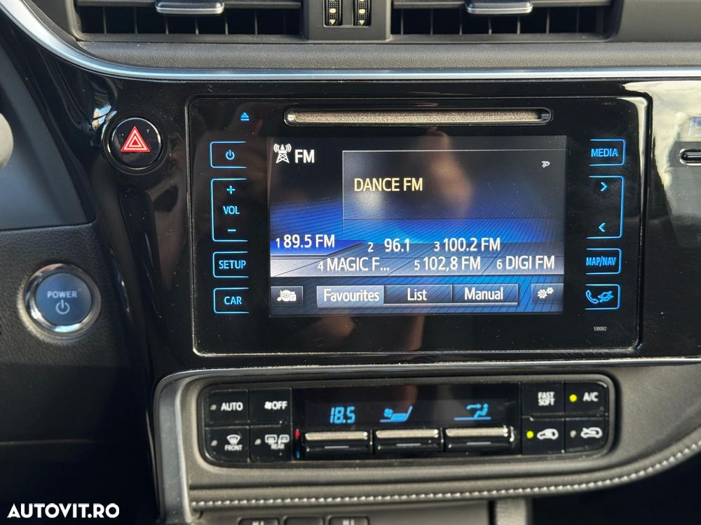 Toyota Auris 1.8 L VVT-i Luna - 12