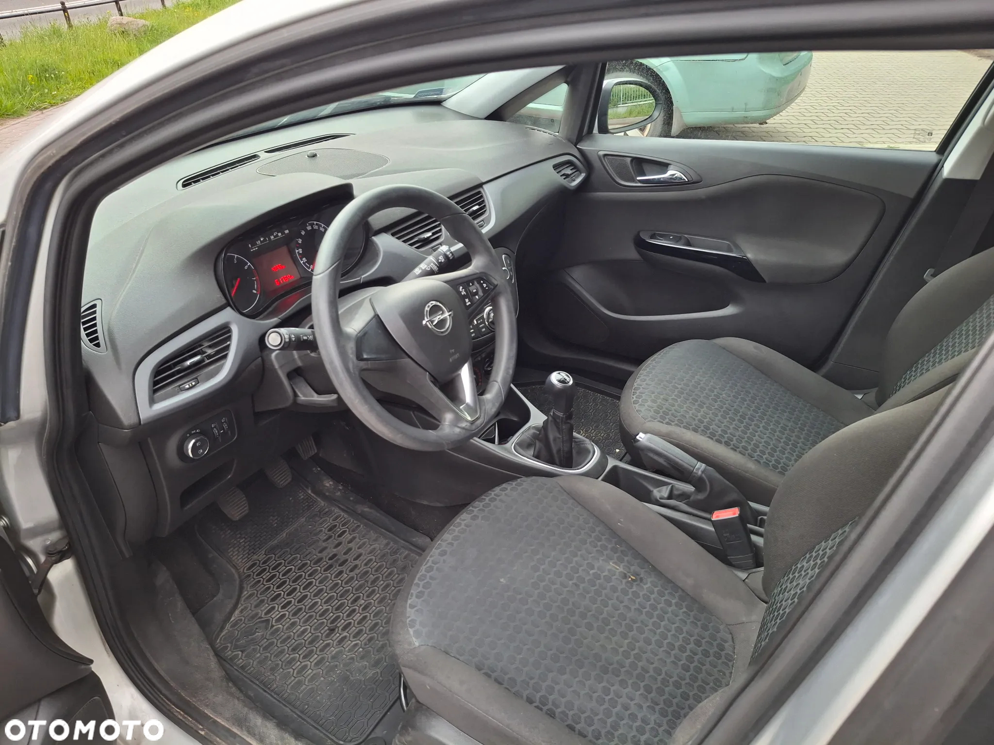 Opel Corsa 1.2 Enjoy - 5